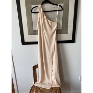 Fame & Partners Georgette One Shoulder Dress